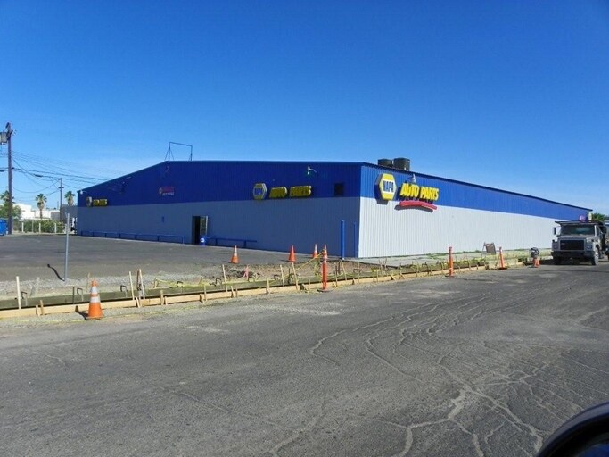 839 Emerson Ave, Calexico, CA à vendre - Photo de l’immeuble – Image 2 sur 17