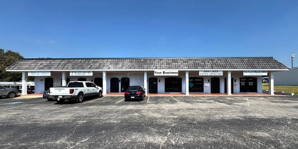 556 W Bedford Euless Rd, Hurst, TX à louer Photo de l’immeuble– Image 1 sur 9