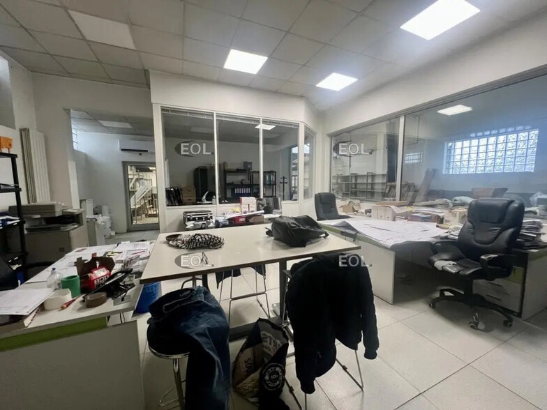 Local d'activités dans Clichy-sous-Bois à vendre - Photo intérieure – Image 3 sur 9