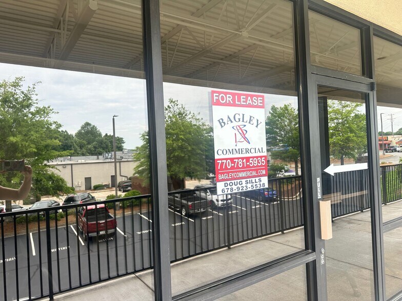 540 Lake Center Pky, Cumming, GA à louer - Photo de l’immeuble – Image 3 sur 15