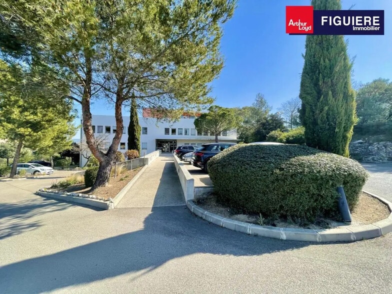 65 Rue Louis De Broglie, Aix-en-Provence à louer - Photo de l’immeuble – Image 3 sur 10