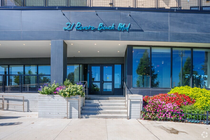 21 Revere Beach Blvd, Revere, MA à louer - Photo de l’immeuble – Image 3 sur 29