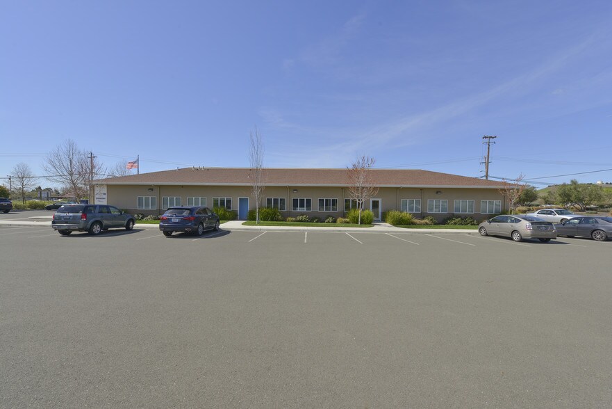 3860 Broadway St, American Canyon, CA à louer - Photo de l’immeuble – Image 2 sur 8