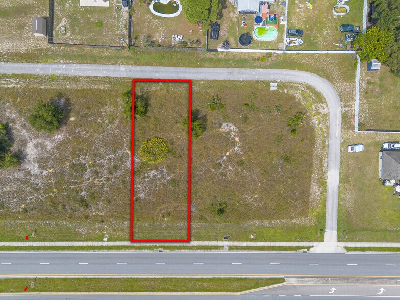 Howland Blvd, Deltona, FL à vendre - Photo de l’immeuble – Image 2 sur 16