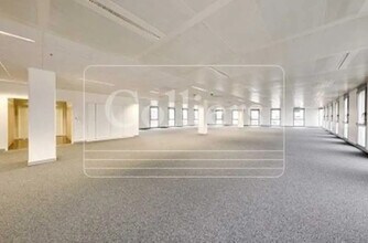 Bureau dans Lyon à louer Photo de l’immeuble– Image 2 sur 8