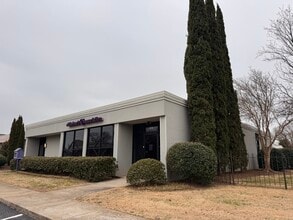 123 W Antrim Dr, Greenville, SC à vendre Photo de l’immeuble– Image 1 sur 2