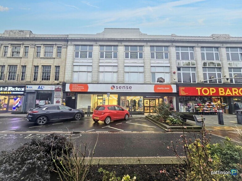 42-44 Station Rd, Ashington à vendre - Photo principale – Image 1 sur 30