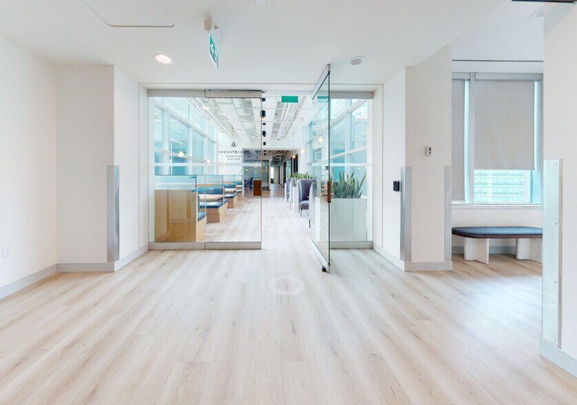 30 Adelaide St E, Toronto, ON à louer - Numérisation 3D Matterport – Image 2 sur 9