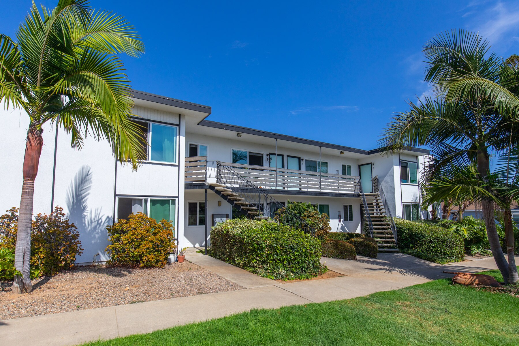 2003 Emerald St, San Diego, CA à vendre Photo de l’immeuble– Image 1 sur 20