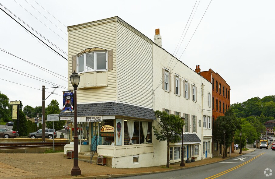 1001-1005 Castle Shannon Blvd, Pittsburgh, PA à louer - Photo principale – Image 1 sur 16