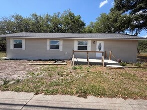 2175 N McMullen Booth Rd, Clearwater, FL à louer Photo intérieure– Image 1 sur 17