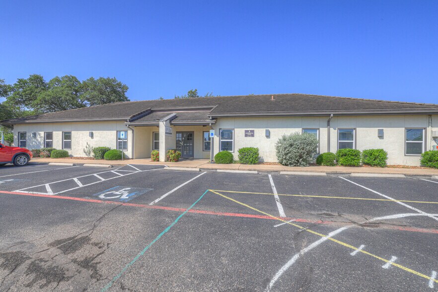 3 Commercial Pl, Schertz, TX à louer - Photo de l’immeuble – Image 2 sur 6