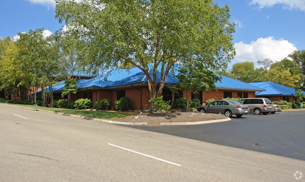 120 Market Place Blvd, Knoxville, TN à louer - Photo de l’immeuble – Image 3 sur 9