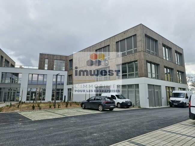 Plus de détails pour Bureau à louer