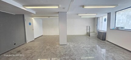 Bureaux/Local commercial dans El Masnou, Barcelona à louer Photo intérieure– Image 2 sur 6