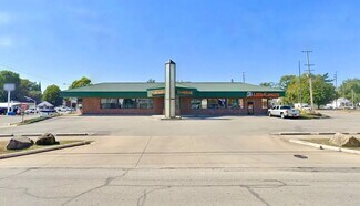 Plus de détails pour 601 N College Ave, Vincennes, IN - Local commercial à louer