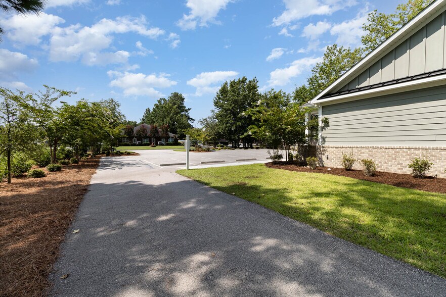 125 Co Op Rd, Myrtle Beach, SC à louer - Photo de l’immeuble – Image 3 sur 41