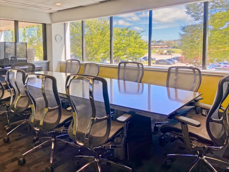 325 Sentry Pky W, Blue Bell, PA à louer - Photo intérieure – Image 2 sur 19