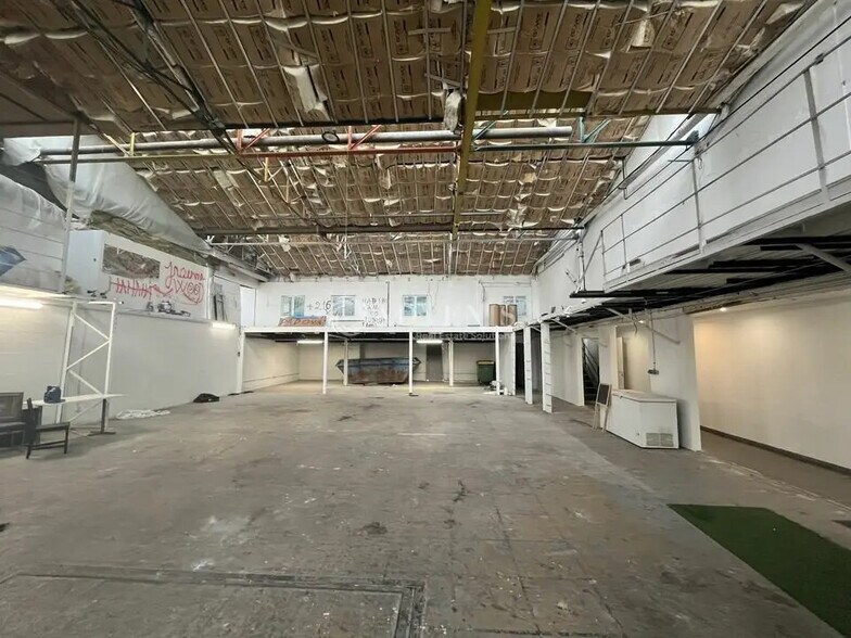 Local d'activités dans Montreuil à vendre - Photo intérieure – Image 2 sur 10