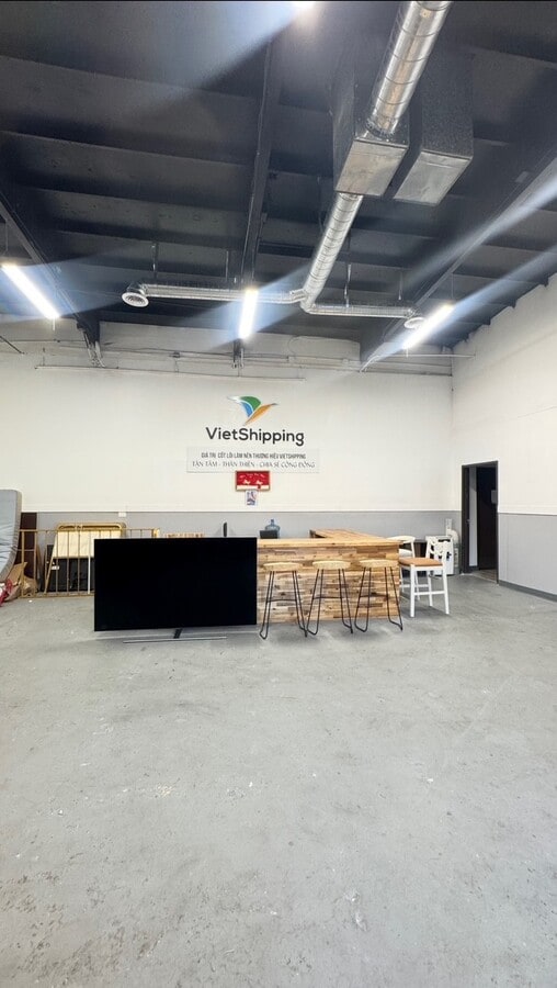 13902 Harbor Blvd, Garden Grove, CA 92843 - Lot 2B -  - Photo intérieure - Image 1 of 3