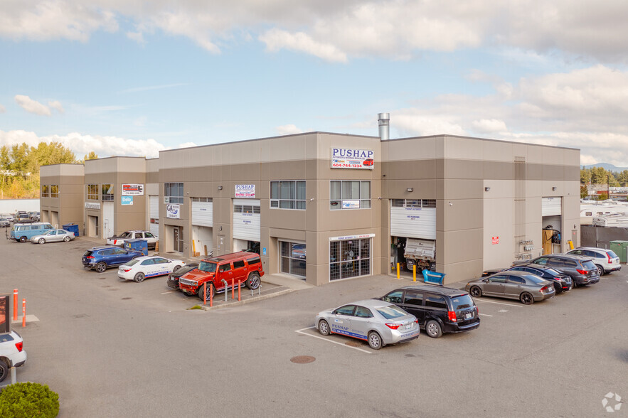 30781 Simpson Rd, Abbotsford, BC à louer - Photo principale – Image 2 sur 52