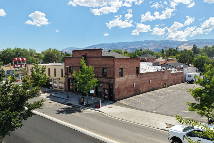 761 S Virginia, Reno, NV à louer - Photo de l’immeuble – Image 1 sur 10