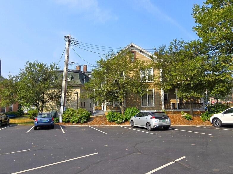 225-233 Main Street, Brattleboro, VT à vendre - Photo de l’immeuble – Image 3 sur 20