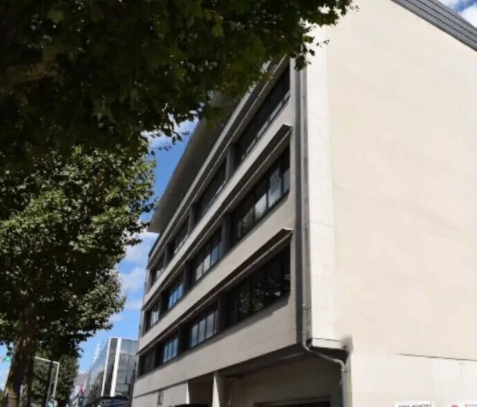 Bureau dans Rouen à louer - Photo de l’immeuble – Image 1 sur 1