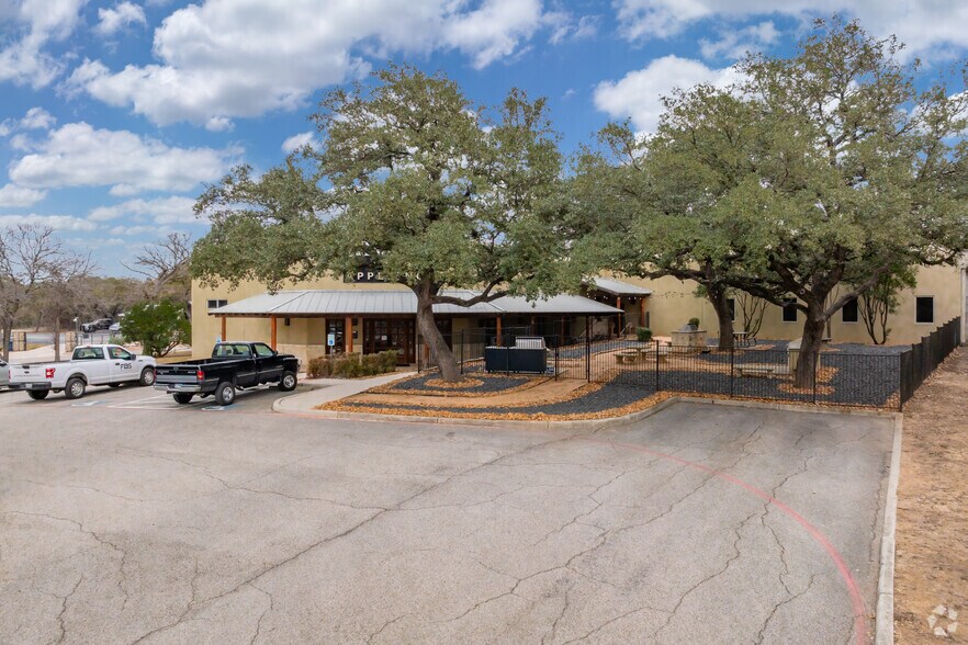 17114 Classen Rd, San Antonio, TX à louer - Photo de l’immeuble – Image 3 sur 4