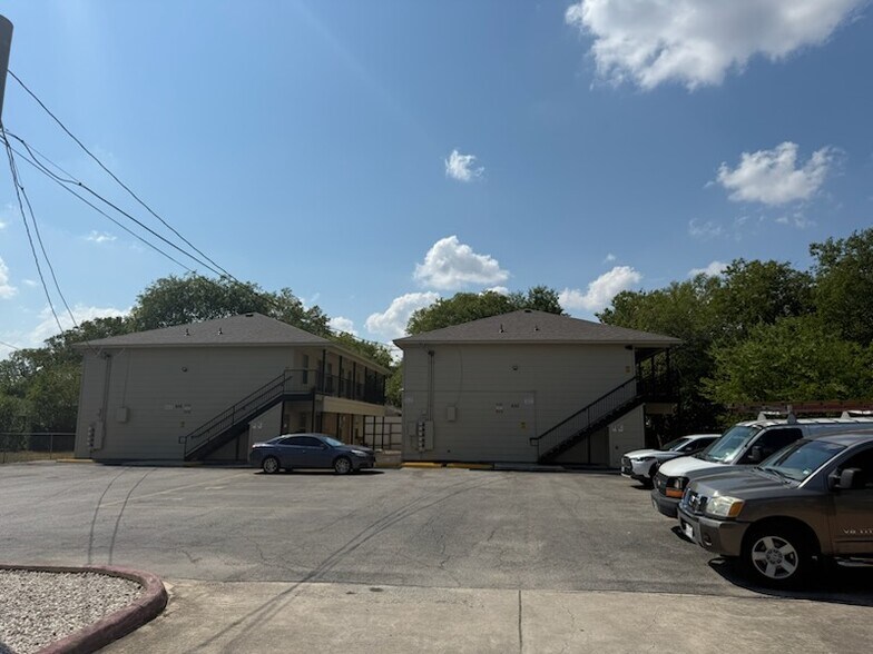 926 Drury Ln, San Antonio, TX à vendre - Photo de l’immeuble – Image 3 sur 49