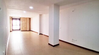 Plus de détails pour Toro, 22, Salamanca - Bureau à louer