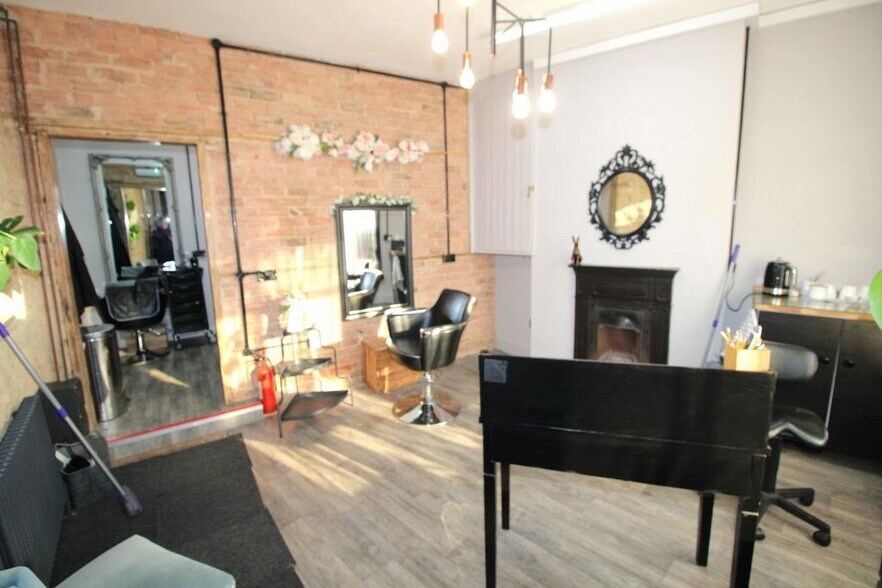 4 Dartmouth Rd, Olney à louer - Photo de l’immeuble – Image 3 sur 12