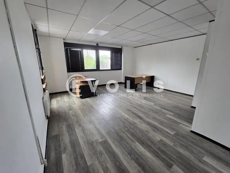 Bureau dans Villebon-sur-Yvette à louer - Photo intérieure – Image 3 sur 8