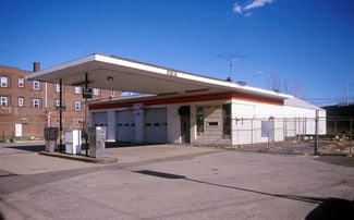 Plus de détails pour 986 Stratford Ave, Bridgeport, CT - Industriel/Logistique à vendre