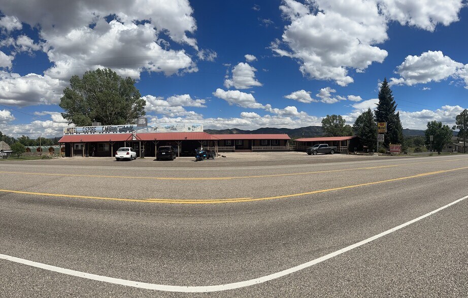 177 S Main St, Hatch, UT à vendre - Photo de l’immeuble – Image 1 sur 21