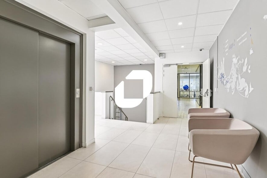 12 Villa Des Fleurs, Courbevoie à louer - Photo de l’immeuble – Image 3 sur 12