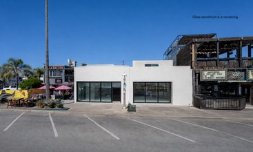 5050-5054 Newport Ave, San Diego, CA à louer Photo intérieure– Image 1 sur 8