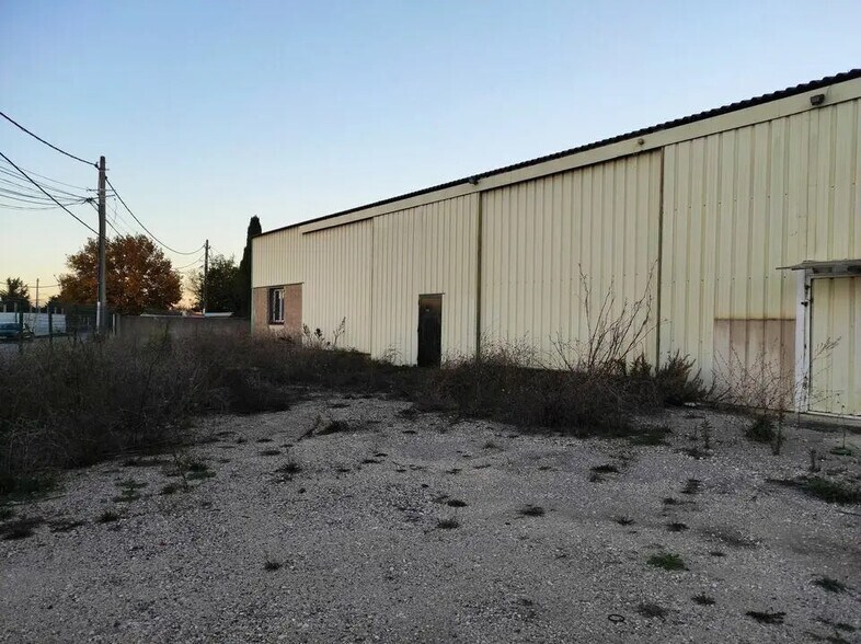 Industriel/Logistique dans Gignac-la-Nerthe à louer - Photo de l’immeuble – Image 1 sur 1