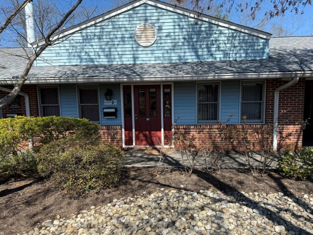 573-577 Cranbury-south River Rd, East Brunswick, NJ à louer - Photo de l’immeuble – Image 2 sur 9