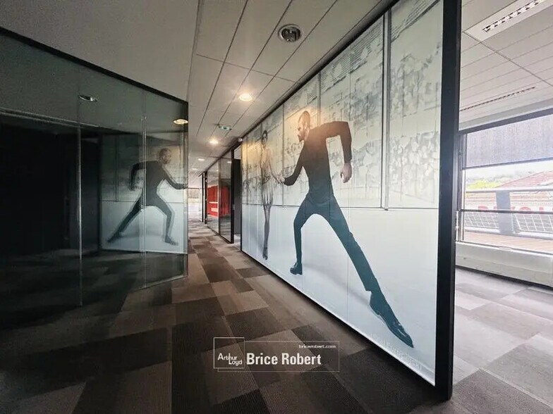 Local d’activités dans Lyon à louer - Photo intérieure – Image 2 sur 12