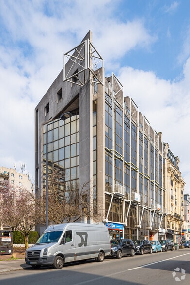 Rue De Paris, Montreuil à louer - Photo de l’immeuble – Image 2 sur 5