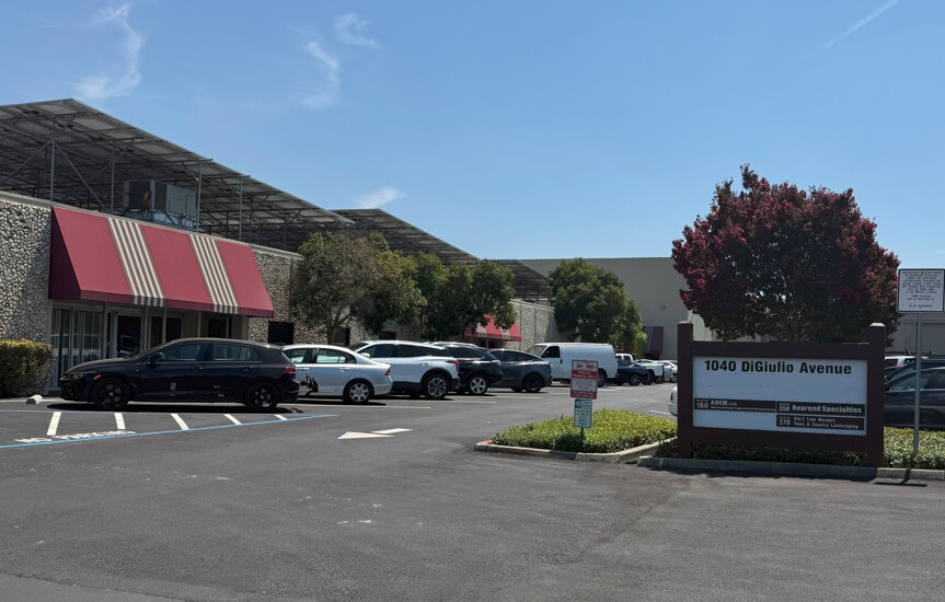 1040 Di Giulio Ave, Santa Clara, CA à louer - Photo de l’immeuble – Image 2 sur 6