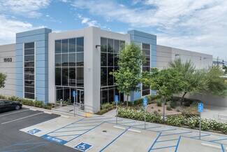 Plus de détails pour 19103 Messenia Ln, Perris, CA - Industriel/Logistique à louer