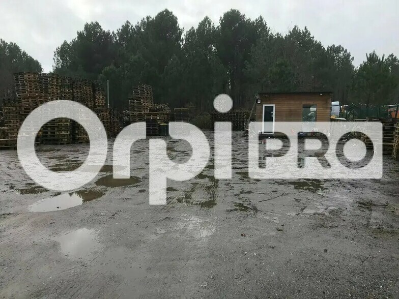 Terrain dans SAINT-JEAN-D'ILLAC à vendre - Photo de l’immeuble – Image 2 sur 2