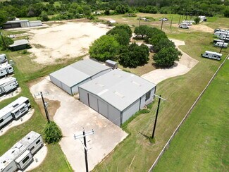 Plus de détails pour 126 Grist Mill Rd, Kyle, TX - Industriel/Logistique à louer