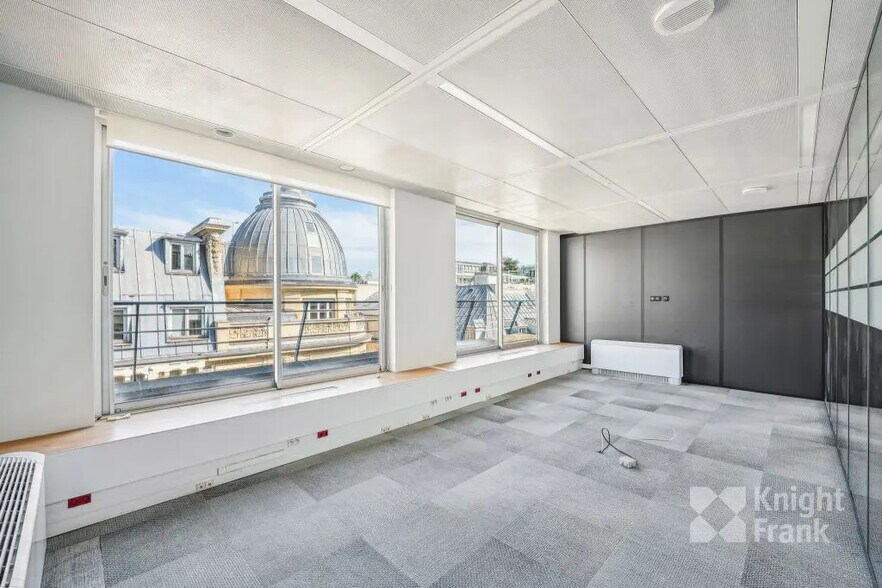 37 Rue De La Victoire, Paris à louer - Photo de l’immeuble – Image 3 sur 8