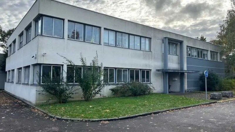 Bureau dans La Chapelle-sur-Erdre à vendre - Photo de l’immeuble – Image 2 sur 11