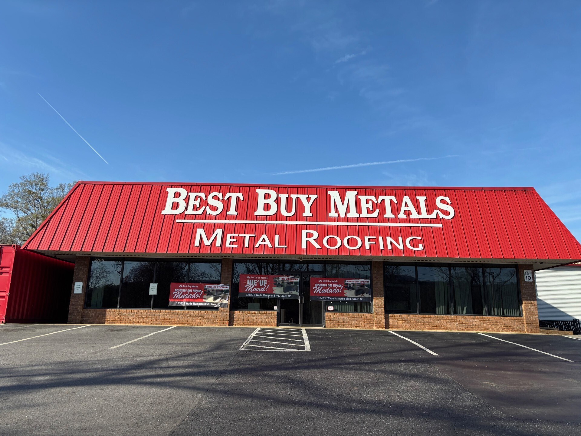 2705 Poinsett Hwy, Greenville, SC à louer Photo principale– Image 1 sur 6