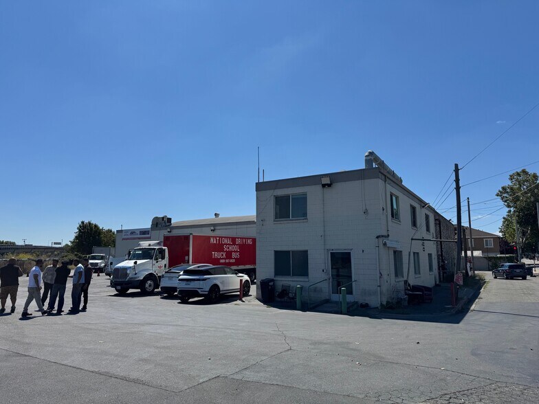 16440 Ashland Ave, San Lorenzo, CA à vendre - Photo de l’immeuble – Image 2 sur 12