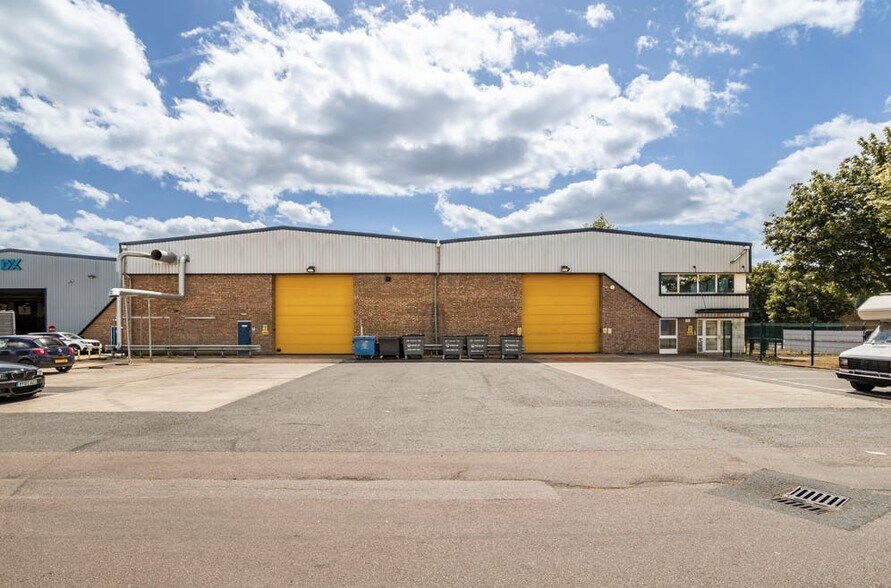 Rye Park Industrial Estate, Hoddesdon à louer - Photo de l’immeuble – Image 2 sur 18